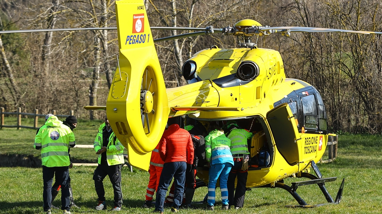 Elisoccorso Pegaso in azione (foto Germogli di repertorio) Elisoccorso Pegaso in azione (foto Germogli di repertorio)