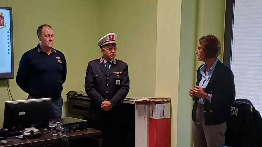Promosso dal Comandante della Municipale, Italo Pellegrini, ha visto l’intervento di Virgilio Russo, Primo Dirigente della Polizia alla Questura di Lucca. Promosso dal Comandante della Municipale, Italo Pellegrini, ha visto l’intervento di Virgilio Russo, Primo Dirigente della Polizia alla Questura di Lucca.