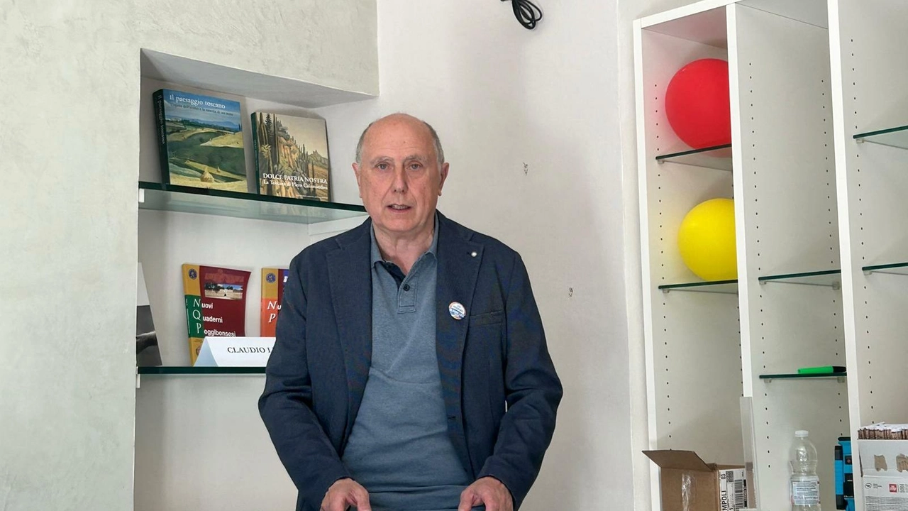 Claudio Lucii, capogruppo di Vivi Poggibonsi, attacca la sindaca Susanna Cenni sul suo concetto di politica: «No alle scorciatoie» Claudio Lucii, capogruppo di Vivi Poggibonsi, attacca la sindaca Susanna Cenni sul suo concetto di politica: «No alle scorciatoie»