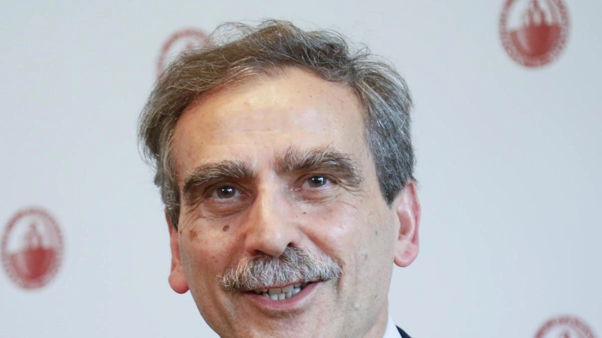 Altro passo avanti per l’ops di Banca Monte dei Paschi su Mediobanca. Dopo il balzo di due giorni fa al... Altro passo avanti per l’ops di Banca Monte dei Paschi su Mediobanca. Dopo il balzo di due giorni fa al...