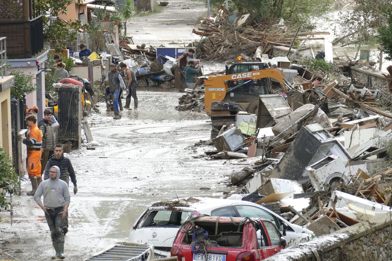 La distruzione a Gamberame nel comune di Vaiano nel novembre 2023