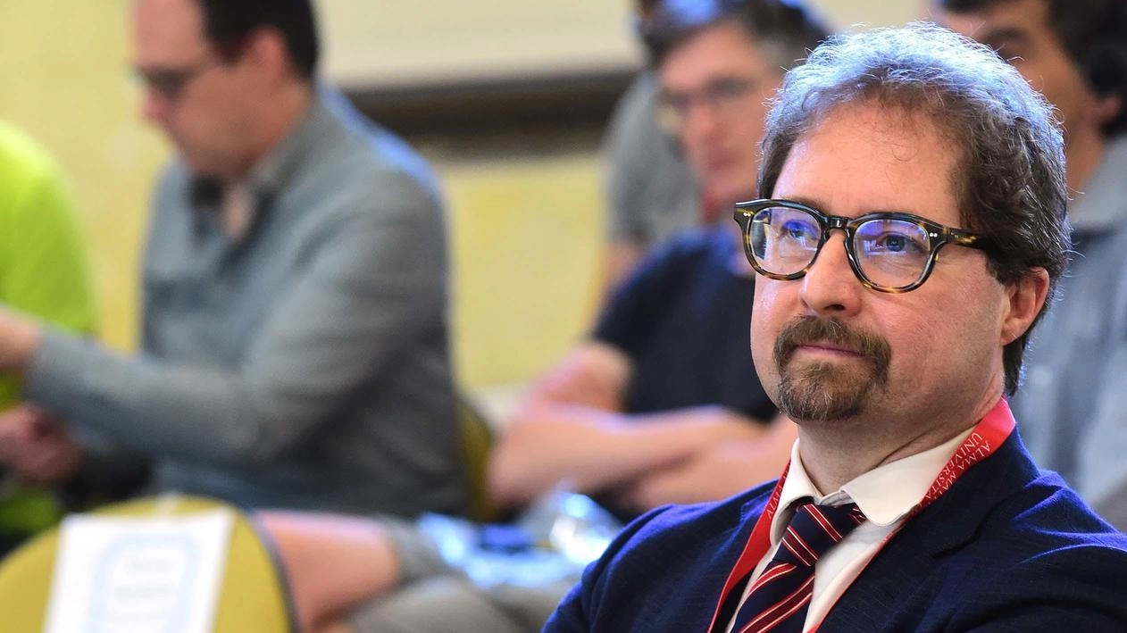 Il filosofo evoluzionista Telmo Pievani, protagonista al Teatro Era Il filosofo evoluzionista Telmo Pievani, protagonista al Teatro Era