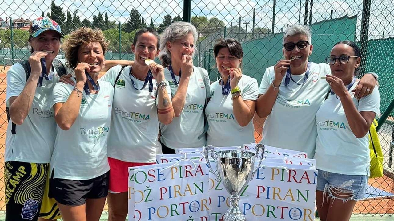 Il Tennis Club Manetti di Grosseto conquista il titolo nazionale Tpra di doppio femminile. Un successo storico per il circolo cittadino... Il Tennis Club Manetti di Grosseto conquista il titolo nazionale Tpra di doppio femminile. Un successo storico per il circolo cittadino...