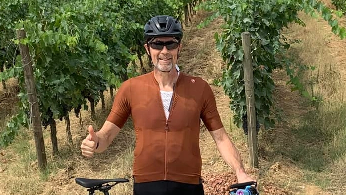 Un'immagine di Stefano Berna. L'uomo è stato trovato senza vita accanto alla sua bicicletta Un'immagine di Stefano Berna. L'uomo è stato trovato senza vita accanto alla sua bicicletta