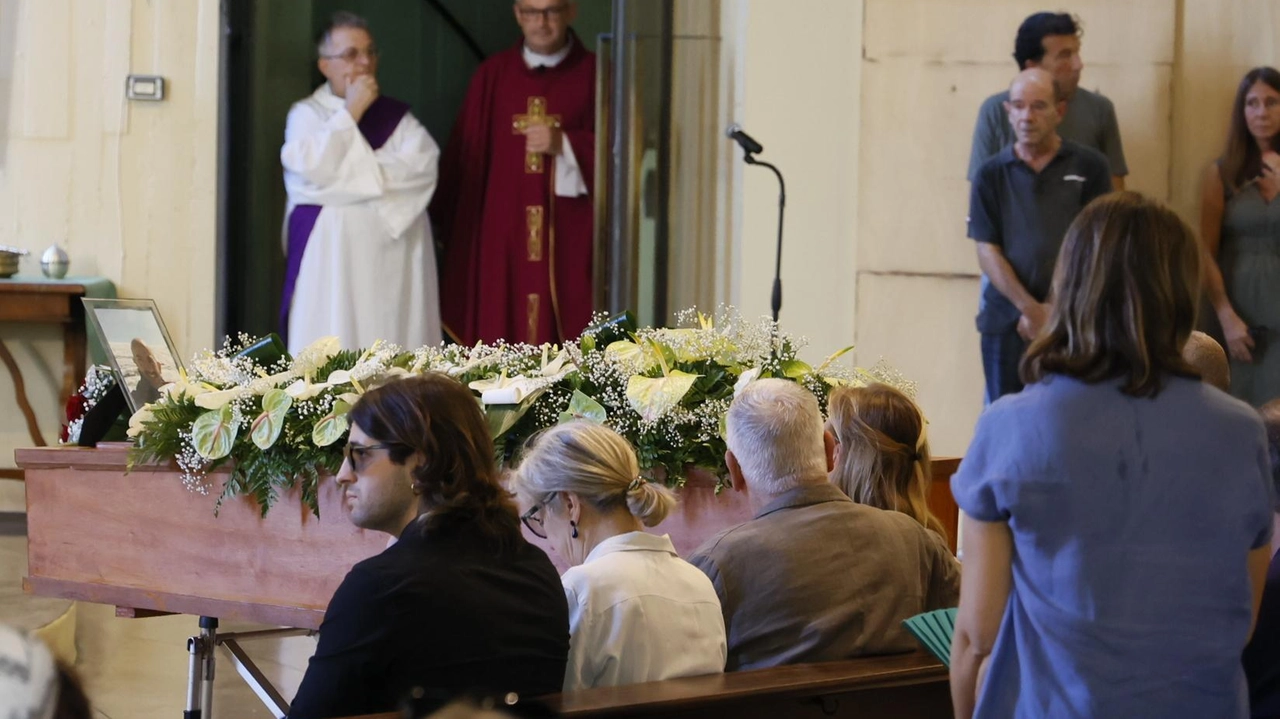 La compagna Ilaria Biagi sopravvissuta è ancora molto provata La compagna Ilaria Biagi sopravvissuta è ancora molto provata