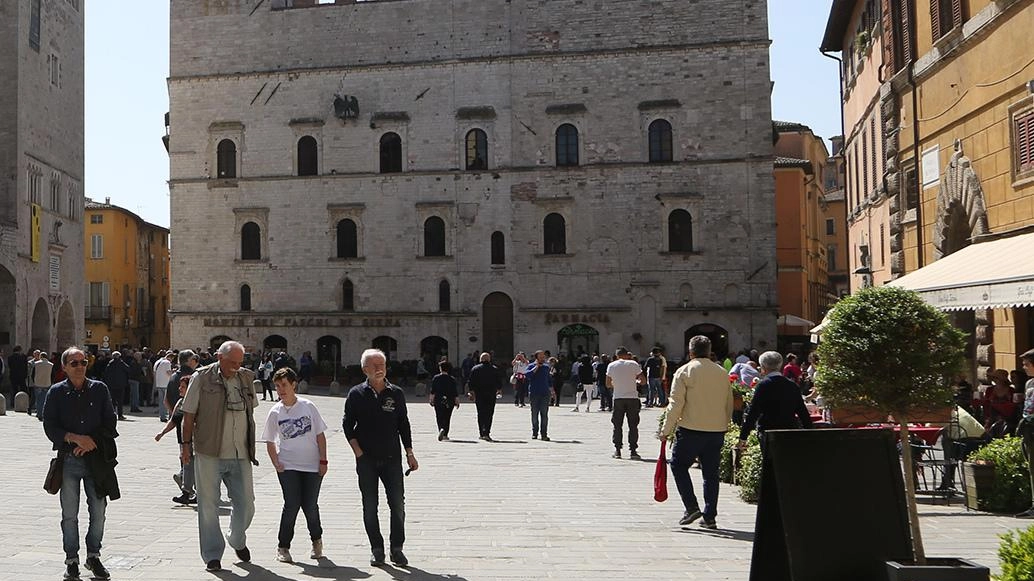 La città di Todi ritrova gli antichi e preziosi Archivi comunali che sono stati ricollocati nell’Archivio storico La città di Todi ritrova gli antichi e preziosi Archivi comunali che sono stati ricollocati nell’Archivio storico
