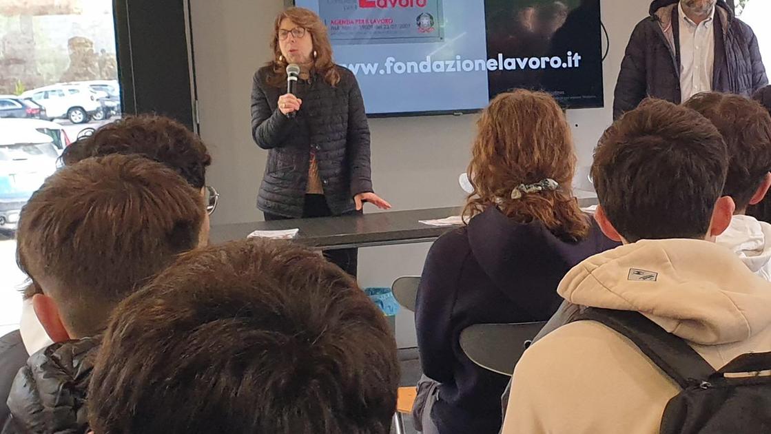 Tutti i temi del doppio appuntamento Tutti i temi del doppio appuntamento