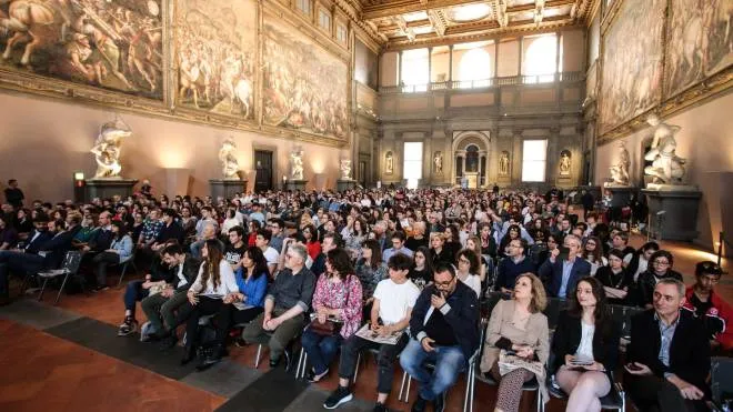 PRESSPHOTO Firenze. Cerimonia diciottenni in Palazzo Vecchio. Nella foto 
Giuseppe Cabras-Marco Mori/New Press Photo