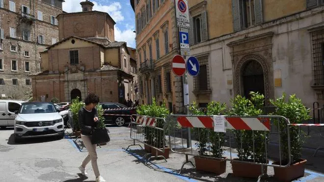 Piazza Piccinino avrà tavoli all’aperto