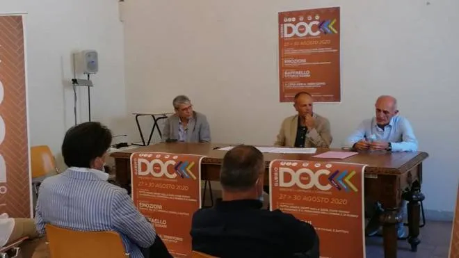La presentazione con l’assessore Oderisi Nello Fiorucci, Mario Monacelli e Alberto Nicchi