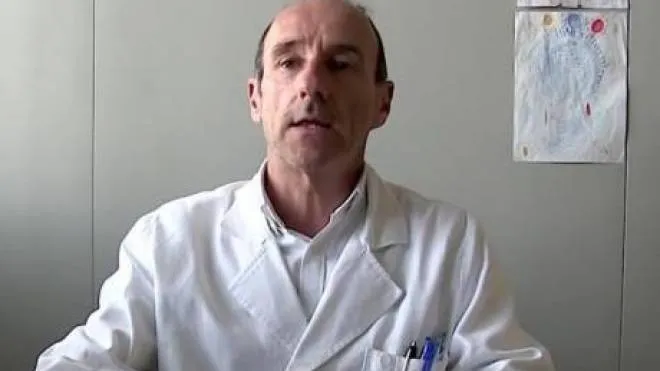Il professor Mauro Pistello, primario di Virologia dell’Aoup