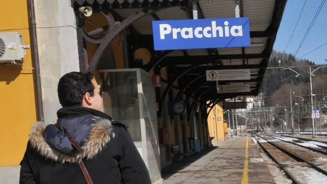 STAZIONE DI PRACCHIA Treno Binari Neve Porrettana.
Luca Castellani/Fotocastellani