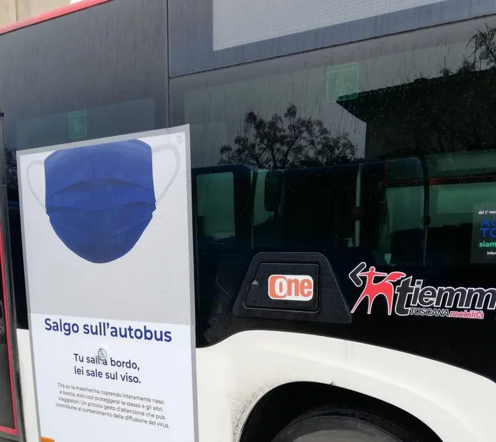 La campagna ’Salgo sull’autobus’