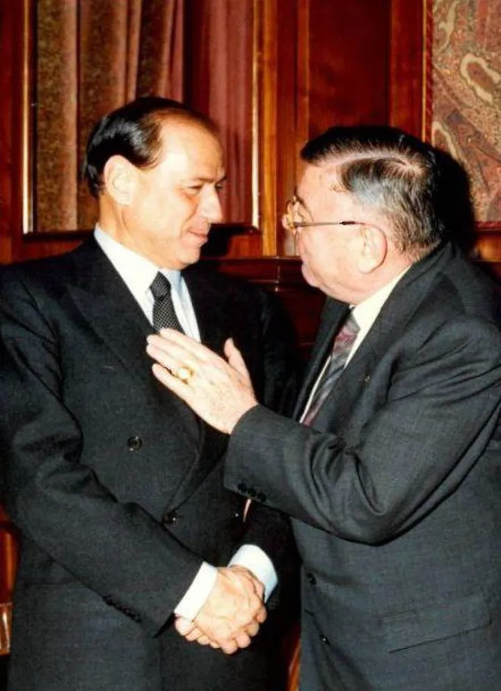 Silvio Berlusconi con il «presidentissimo» Romeo Anconetani