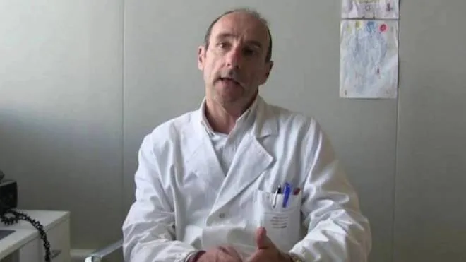 Il professor Mauro Pistello