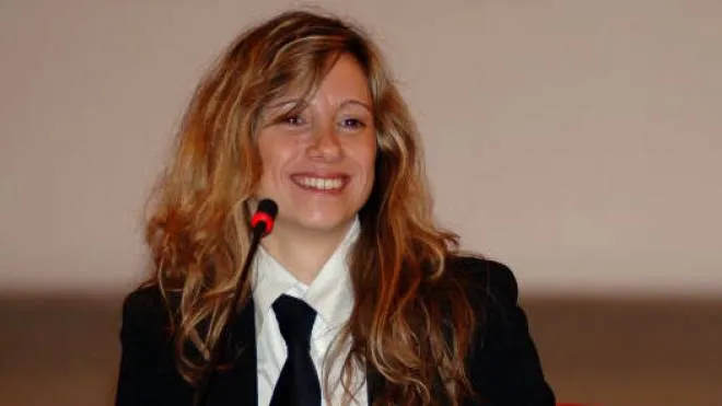 Silvia Calzolari ha svolto incarichi di esperto psicologo al ministero della Giustizia