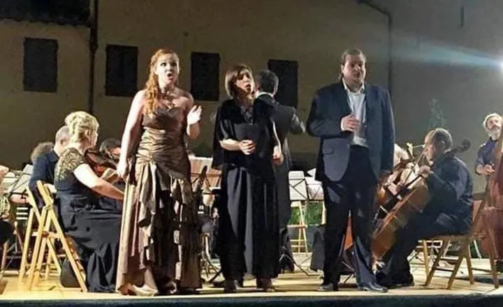 Artisti in scena durante uno dei. concerti della scorsa edizione del festival