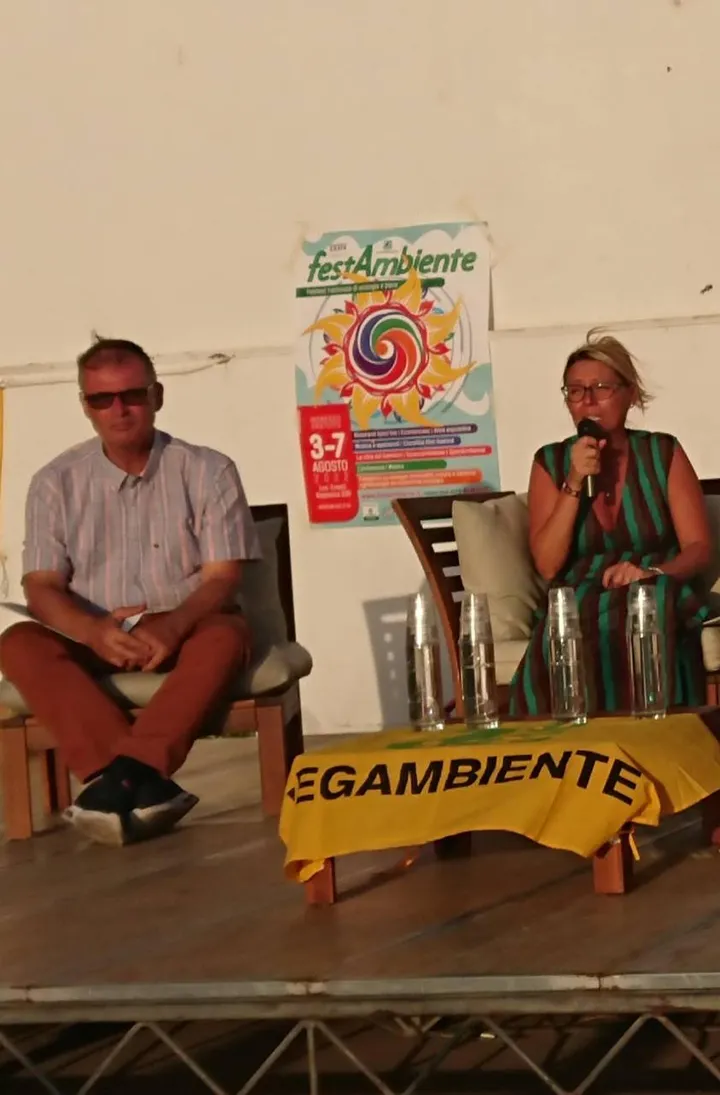 Angelo Gentili e la sindaca Elena Nappi