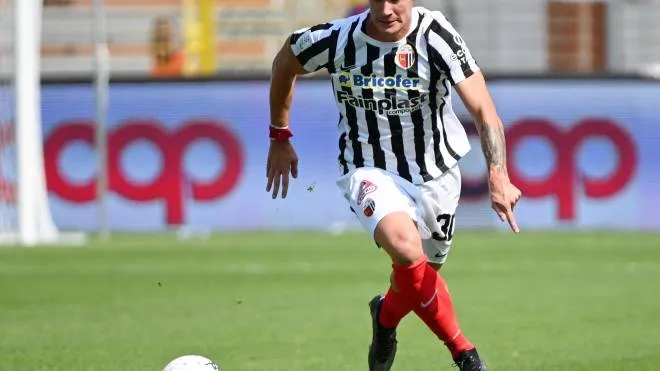 Dario Saric, 25 anni, è un centrocampista di origine bosniaca