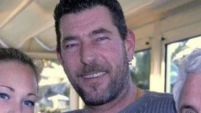 Dario Volpe, 55 anni, morto tragicamente in un incidente contro un cinghiale