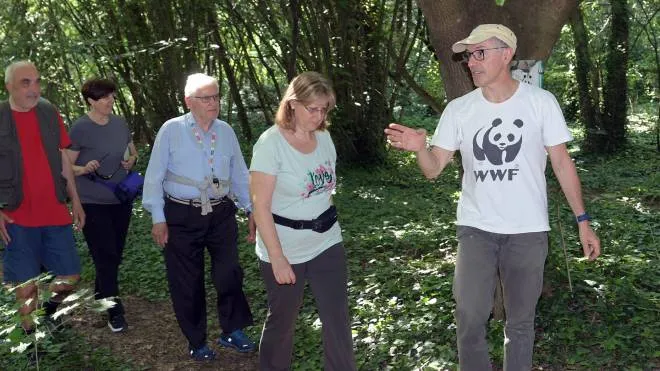 Tra le associazioni anche quella del WWF con i volontari di Pistoia