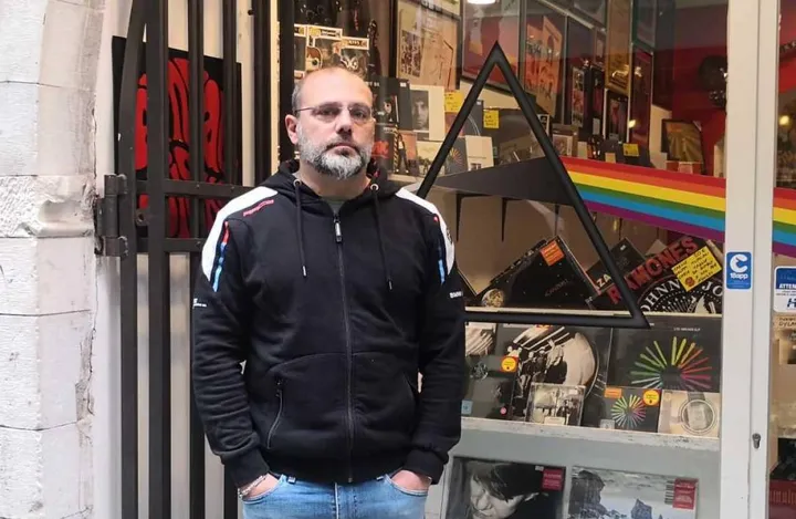 Marco Massari, titolare di Ernyaldisko, negozio di dischi e vinili