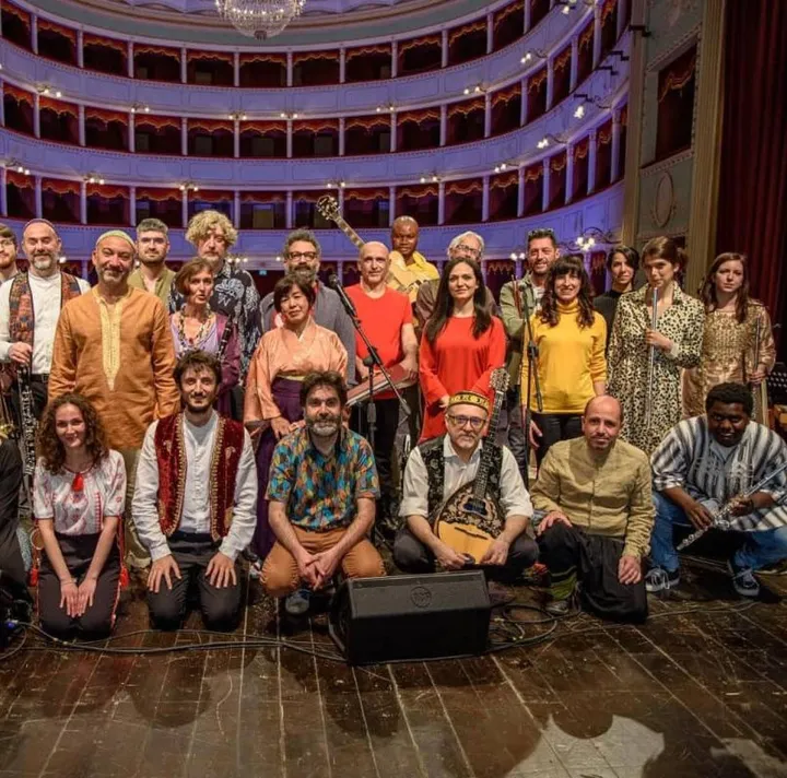 L’Orchestra multietnica di Arezzo suonerà nell’auditorium della Peschiera