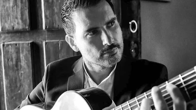 Il chitarrista di flamenco Carlo Pinana protagonista al Paganiniano