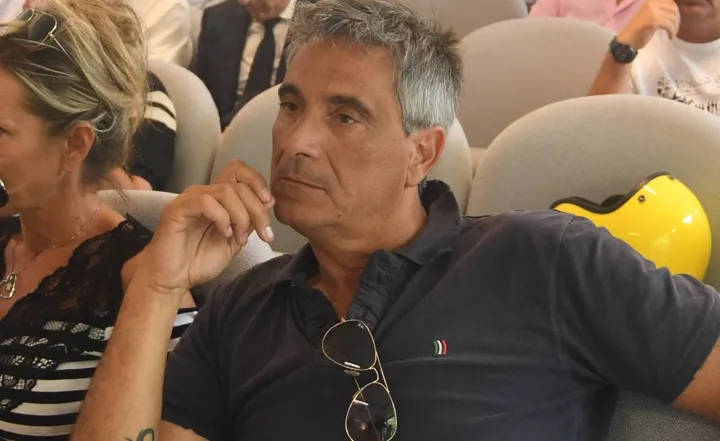 Molto preoccupato Fabrizio Santucci, presidente delegazione lapideo Confindustria