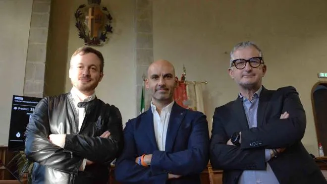 I sindaci (da sinistra) Enea Paladino, Luca Secondi e Paolo Fratini