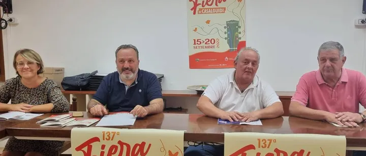 La presentazione con il sindaco Piero Lunardi e gli assessori Gargini, Gorbi e Ciampi