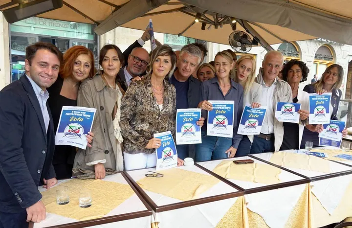 Il coordinatore di Forza Italia Massimo Mallegni ha presentato a Firenze i candidati toscani del partito