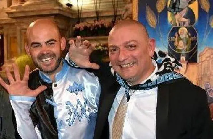 Simone Mastacchini (a destra) insieme al fantino Antonio Siri