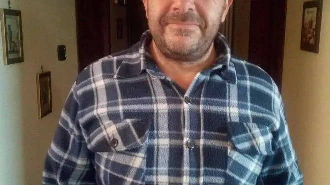 Giampiero Agresti è morto lunedì sera a Santomato. Sopra Antonio Mazzeo