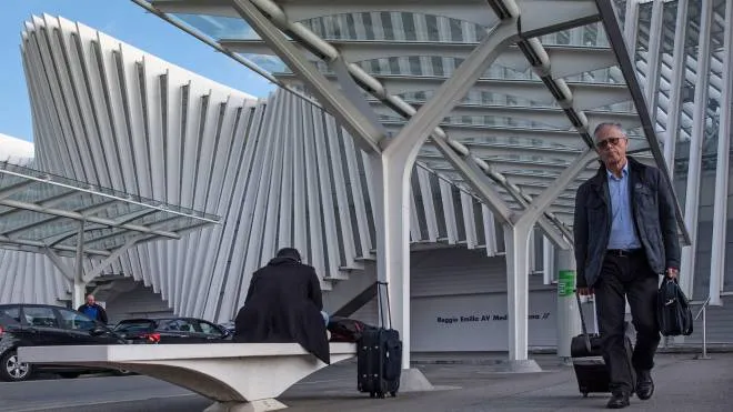 La stazione Mediopadana di Reggio Emilia, inaugurata nel 2013 e progettata dall’architetto spagnolo Santiago Calatrava