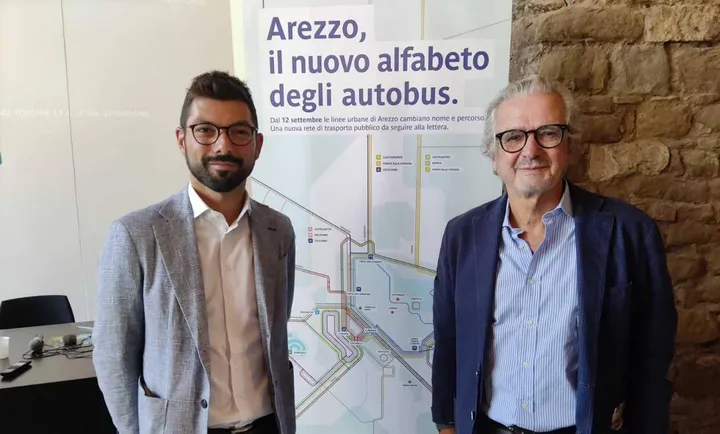 L’assessore alla Mobilità del Comune Alessandro Casi e il presidente di Autolinee Toscane, Gianni Bechelli