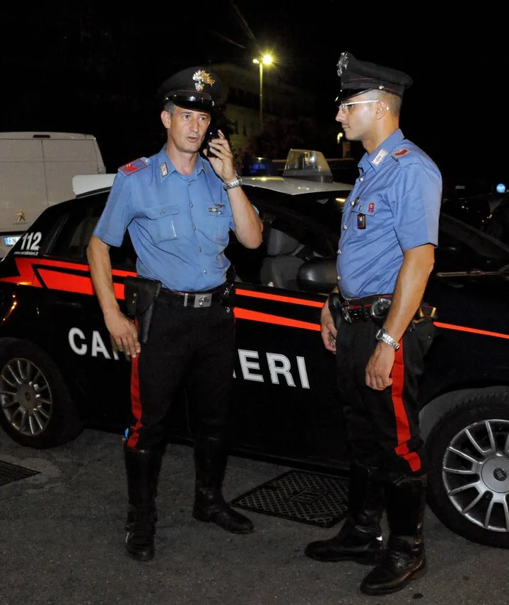 Sono intervenuti i carabinieri dopo le denunce sui due fatti L’uomo è stato arrestato