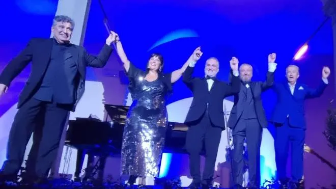 Il maestro Stefano Adabbo, Silvana Froli, Nicola Mugnaini e Sauro Casseri