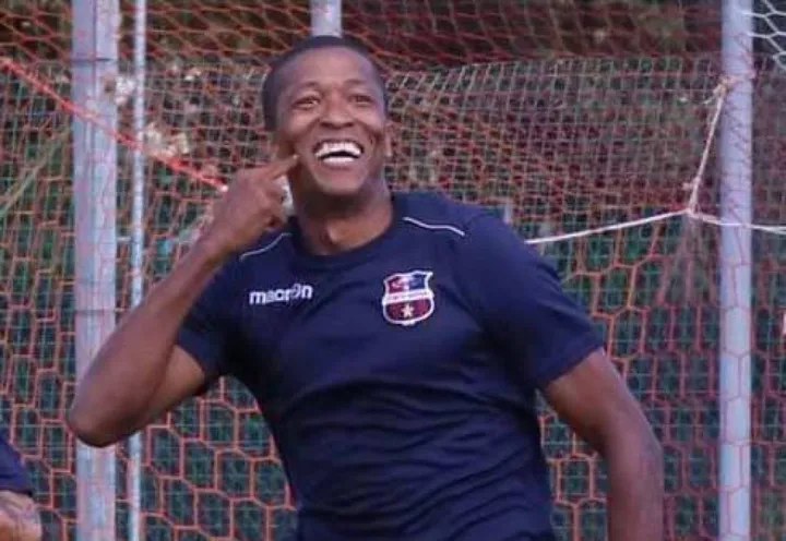 Silva Reis sorride dopo il gol del definitivo 2-1. Festa per la Zenith