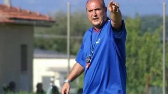 Roberto Fani, l’allenatore della Castiglionese che ha debuttato in Eccellenza con un pareggio