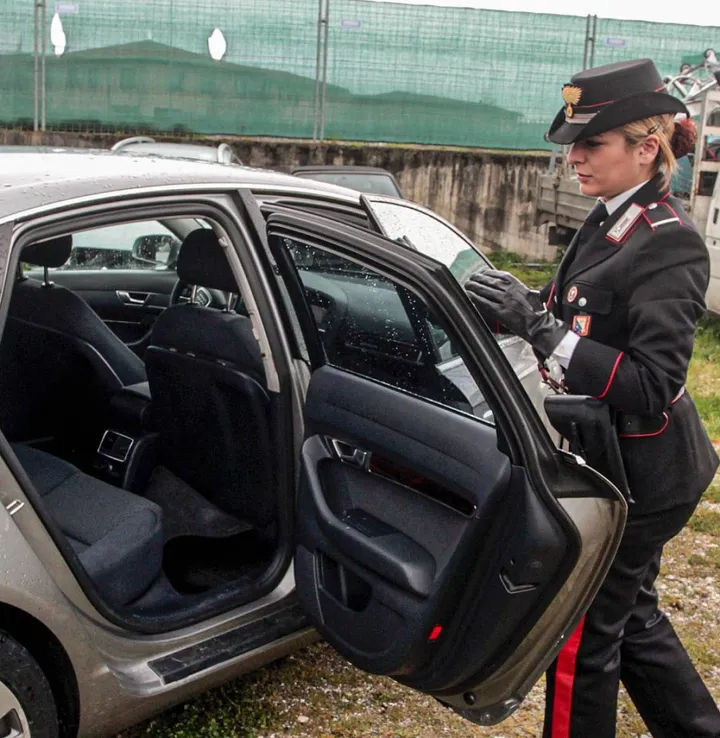 L’indagine dei carabinieri sui furti su auto si è conclusa con due misure cautelari