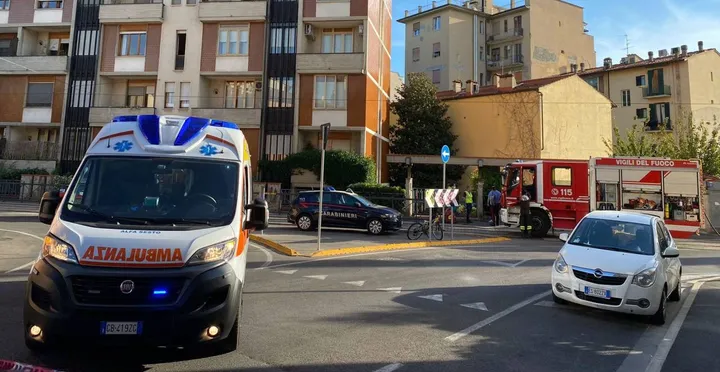 L’intervento dei carabinieri e dei vigili del fuoco, martedì, presso il condominio di via Pisacane, che. è stato anche evacuato