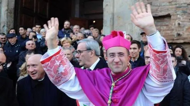 Monsignor Migliavacca al suo arrivo a San Miniato nel dicembre 2015