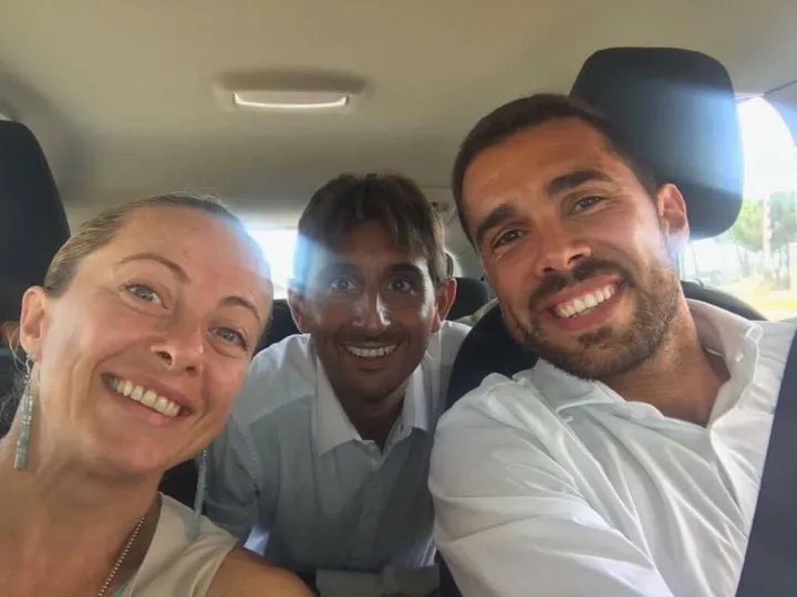 Il selfie di Francesco Michelotti con Giorgia Meloni e Giovanni Donzelli