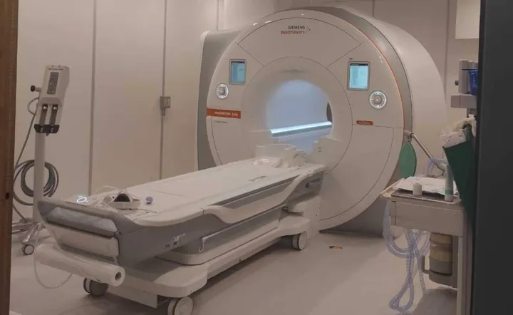 Una delle nuove Tac che sono state installate negli ospedali dell’Asl Toscana Nord Ovest, con un investimento di oltre a i 5 milioni di euro