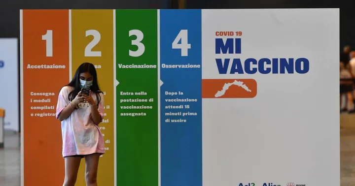 Avviata la campagna di informazione sui vaccii adattati a Omicron