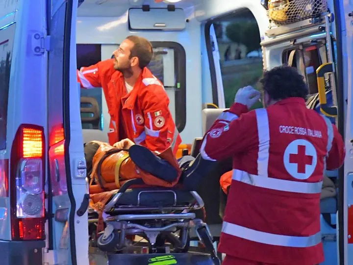 L’anziano venne soccorso da un’ambulanza del 118: il medico capì subito la gravità della situazione