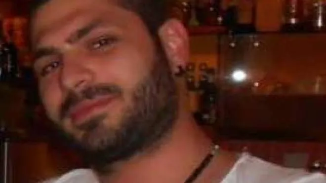 Nicola Romano, trovato cadavere a 26 anni in un appartamento