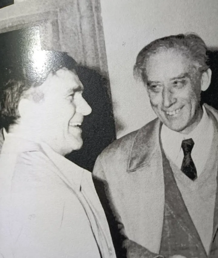 Il pittore viareggino Mario Marcucci con il grande poeta Mario Luzi. Un solido legame di amicizia il loro