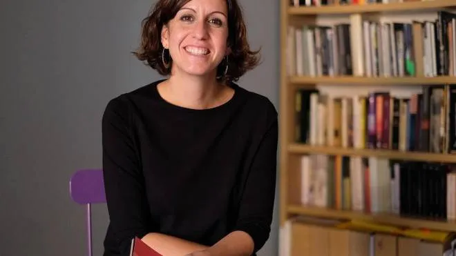 Alba Braza, curatrice indipendente: modererà la tavola rotonda a Villa del Palco